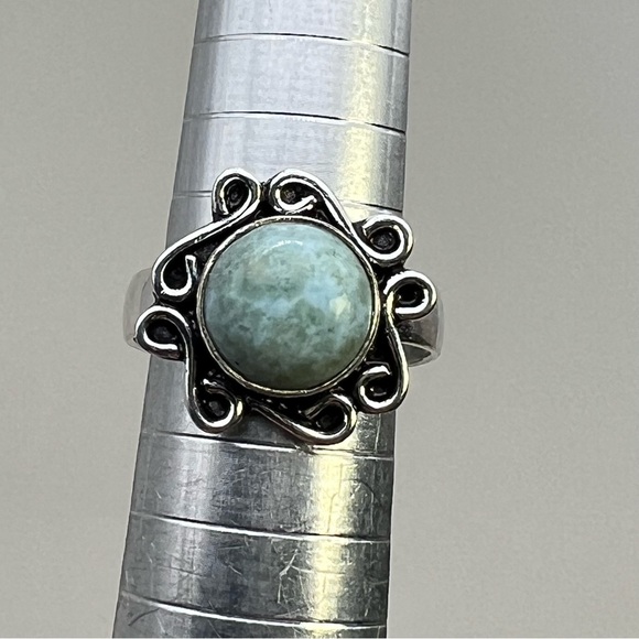 New Larimar Stone Silver Overlay Ring Size 6.25 - Picture 9 of 9